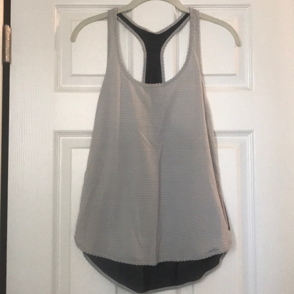 Lululemon Gray Striped Tank Size 4